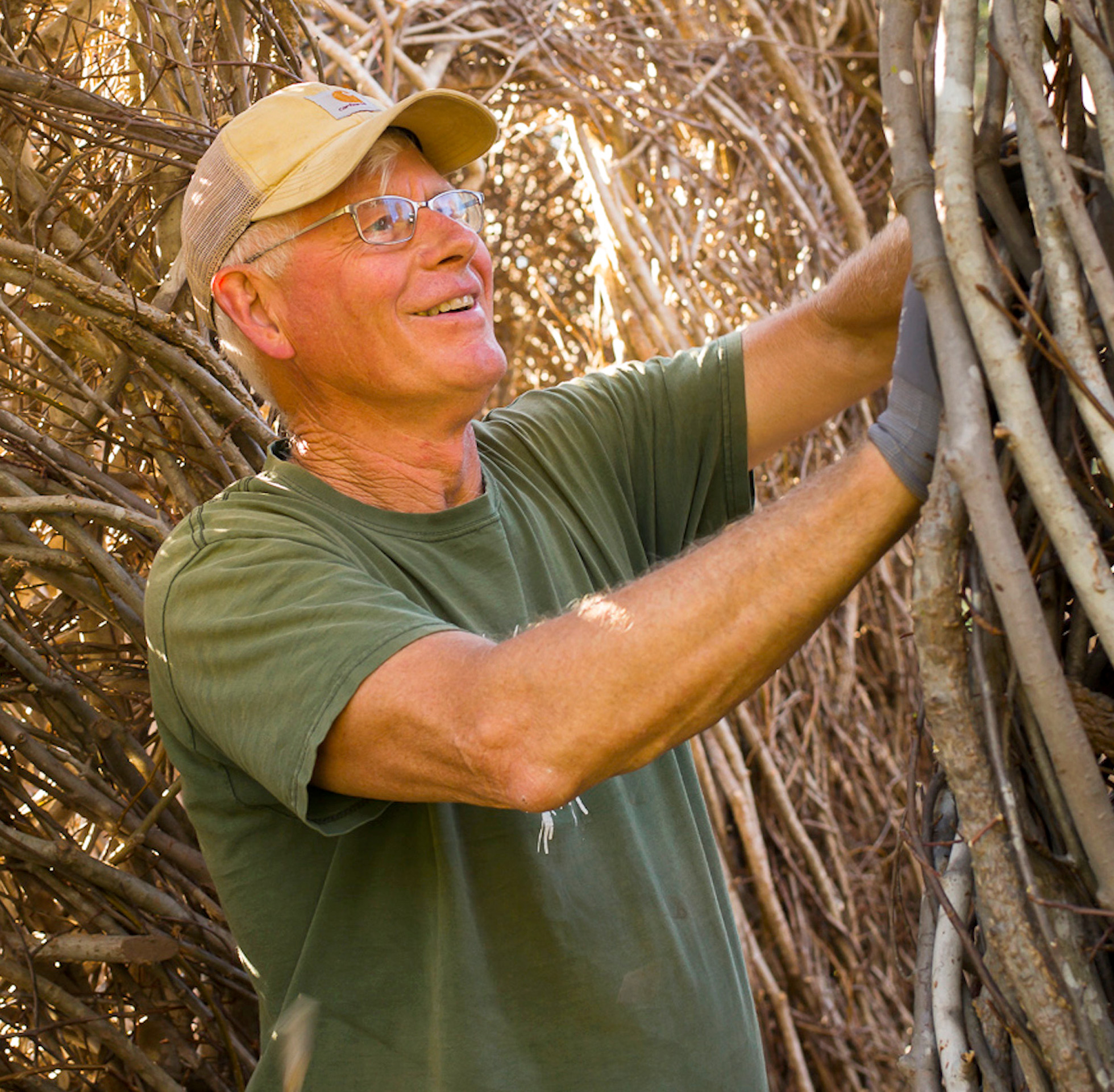 Portrait of artist Patrick Dougherty