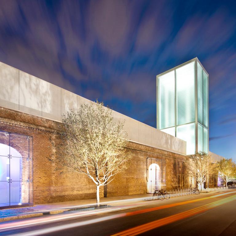 exterior of scad moa
