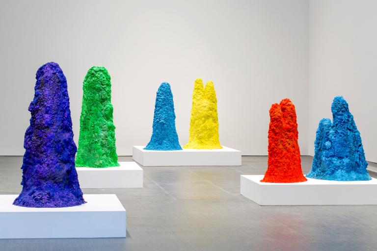 Agnieszka Kurant, "A.A.I 10–15," termite mounds built by termite colonies from colored sand, gold, glitter and crystals, 2017. Commissioned by SCAD Museum of Art. Courtesy of the artist and Tanya Bonakdar Gallery, New York.