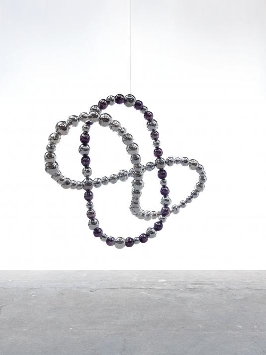 Jean-Michel Othoniel, "Untitled (grey and purple knot)," mirrored glass, stainless steel, 140 cm x 175 cm x 65 cm / 55.25" x 68" x 25.5", 2012. © ADAGP, Paris 2012. Courtesy of Galerie Perrotin, Hong Kong and Paris.
