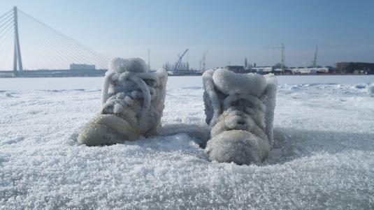 Sigalit Landau, "Salted Lake," HD video, 2011.