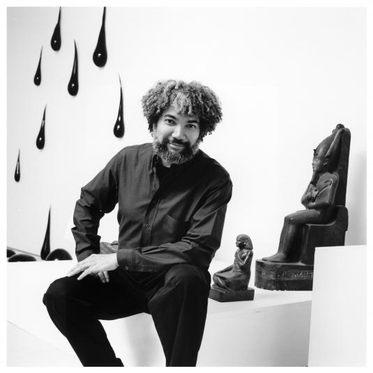 Portrait of Fred Wilson, February 2005. Photograph by Kerry Ryan McFate / Courtesy The Pace Gallery.
