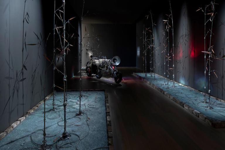 installation photo of Shi Jinsong exhibition