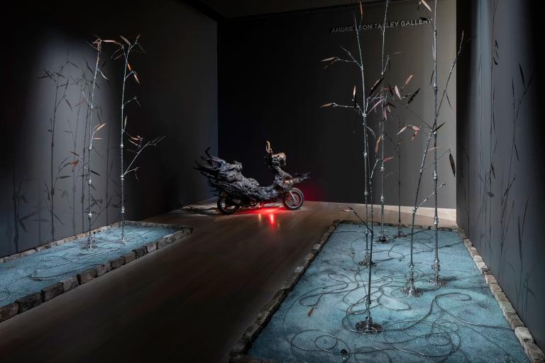 installation photo of Shi Jinsong exhibition